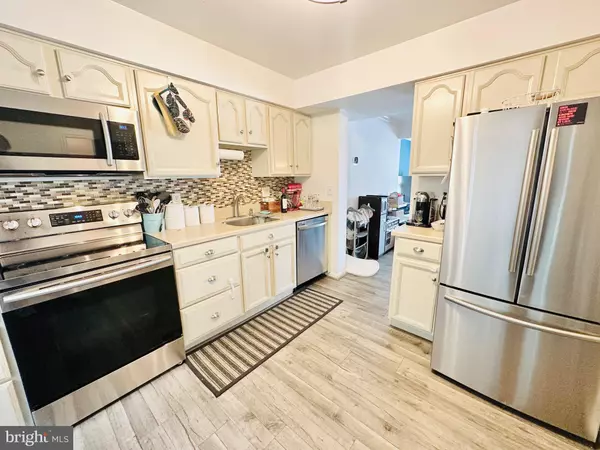 Fairfax, VA 22030,12010 GLEN ALDEN RD