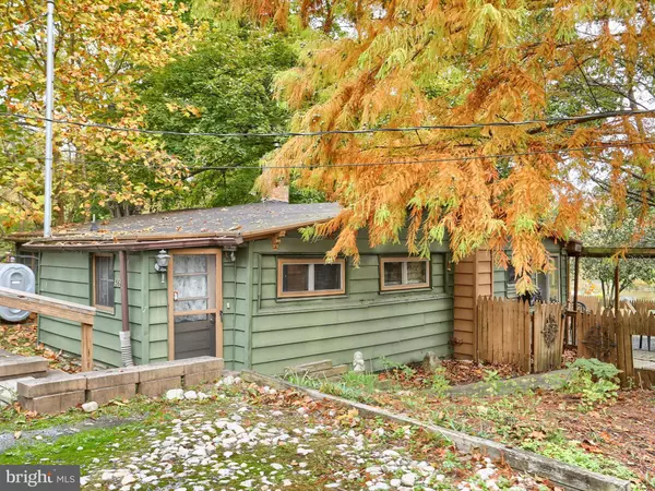 Mechanicsburg, PA 17050,5681 CREEKVIEW RD