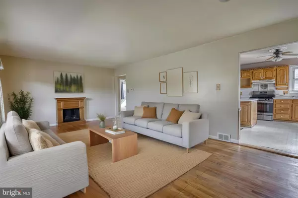 Dauphin, PA 17018,231 DENISON DR