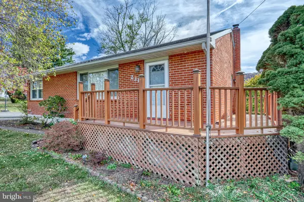 Dauphin, PA 17018,231 DENISON DR