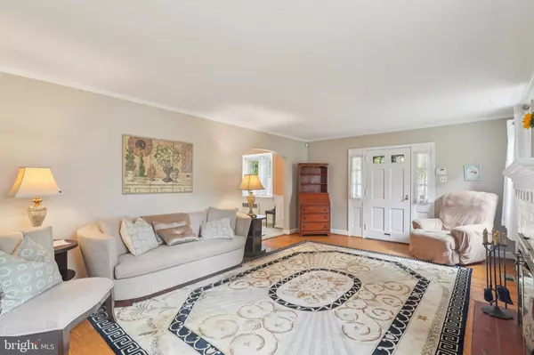 Cheltenham, PA 19012,609 BOYER RD