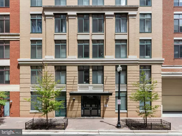 Arlington, VA 22201,1205 N GARFIELD ST #804