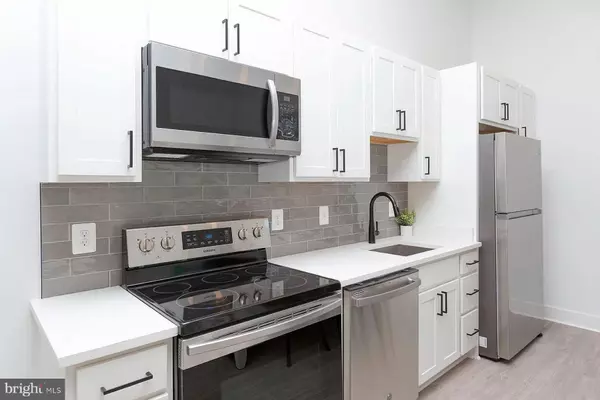 Baltimore, MD 21202,211 SAINT PAUL ST #405