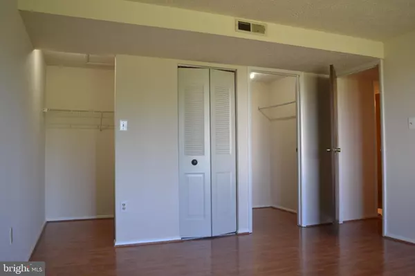 Frederick, MD 21702,800-L HEATHER RIDGE DR #19L