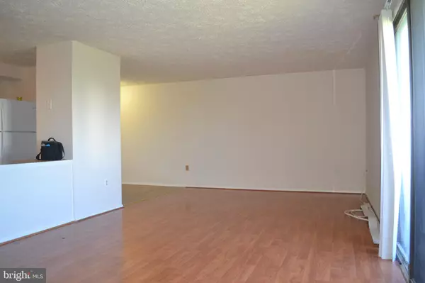 Frederick, MD 21702,800-L HEATHER RIDGE DR #19L