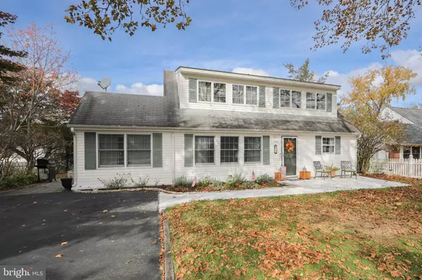 Levittown, PA 19057,17 QUAY RD