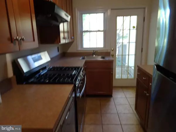 New Castle, DE 19720,617 SOUTH ST