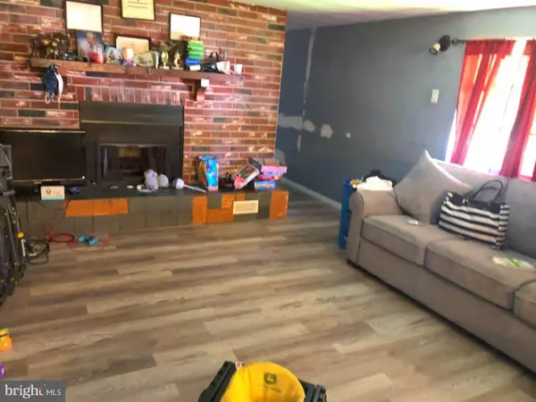 Vineland, NJ 08360,1976 N EAST AVE #37