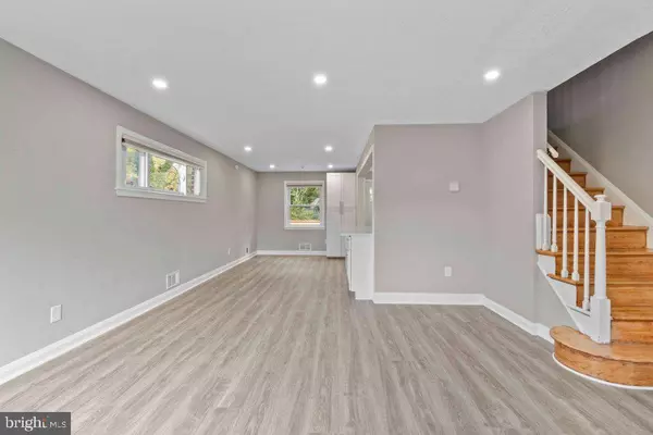 Baltimore, MD 21206,6307 FAIRDEL AVE