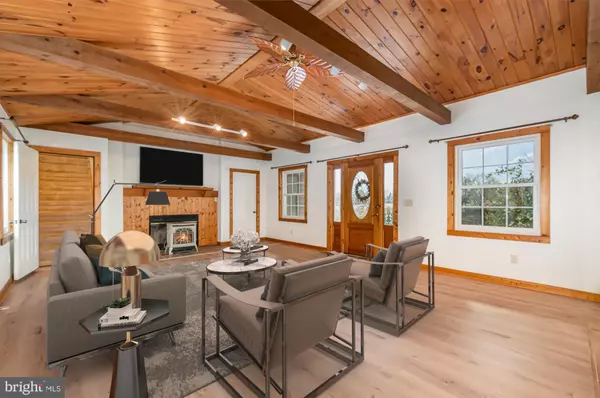 Mechanicsburg, PA 17055,2091 STUMPSTOWN RD