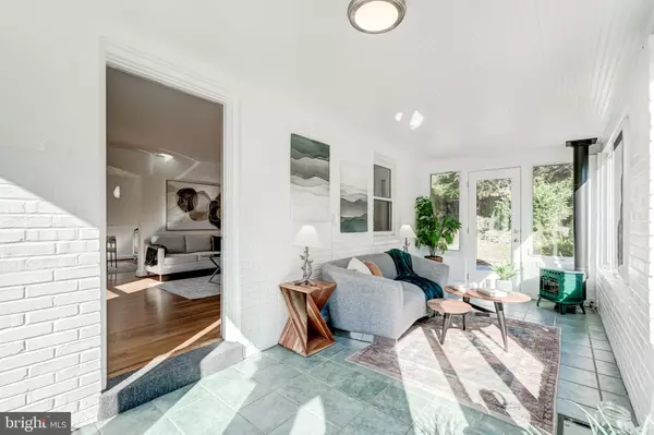 Arlington, VA 22204,4841 1ST ST S