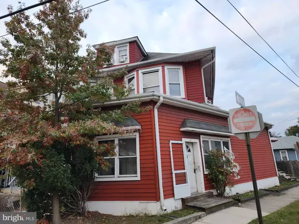 Gloucester City, NJ 08030,17 N BROWN ST