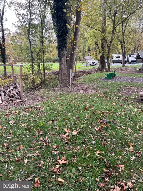 Hedgesville, WV 25427,RISINGER RD.