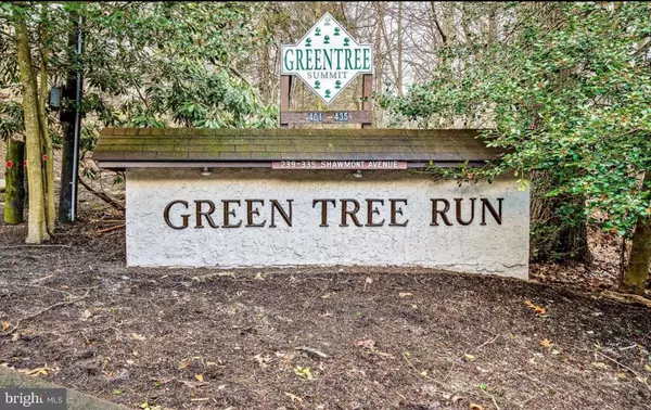 Philadelphia, PA 19128,305-00 SHAWMONT AVE #2B5