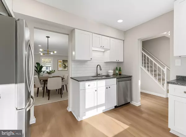 Gaithersburg, MD 20878,13 PRAIRIE ROSE CT