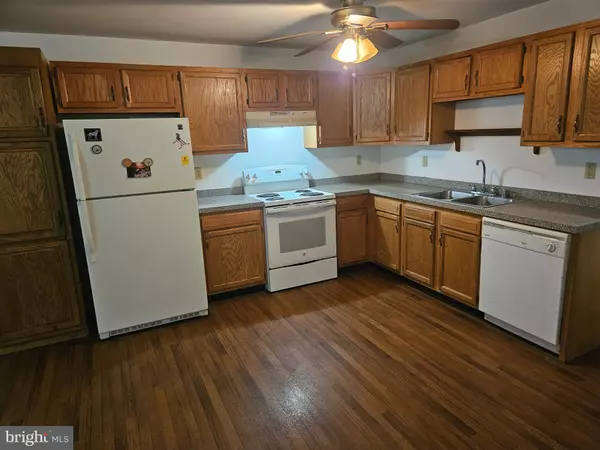 Wilmington, DE 19801,823 W 7TH ST