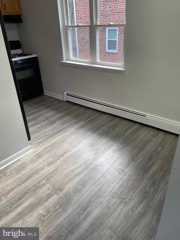 Broomall, PA 19008,123 4TH AVE #APT B