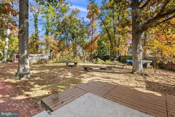 Alexandria, VA 22309,4102 ADRIENNE DR