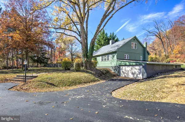 Schwenksville, PA 19473,203 MENG RD