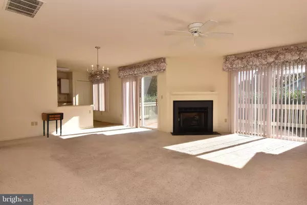 Lewes, DE 19958,146 LAKESIDE DR