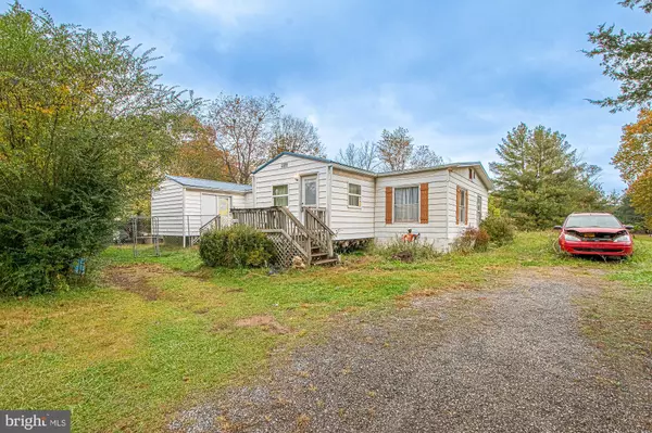 Front Royal, VA 22630,560 YOUNGS DR