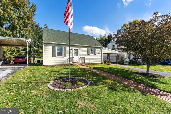 Columbia, PA 17512,805 S 16TH ST