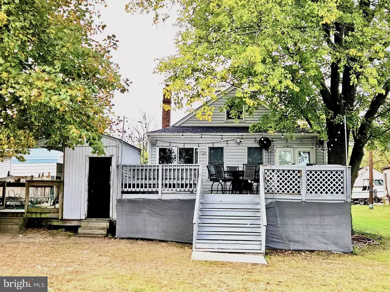 1907 WILLS RD, Baltimore, MD 21222