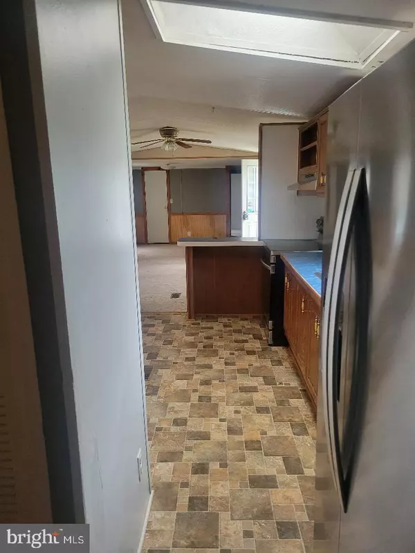 Martinsburg, WV 25401,870 ROYAL CREST DRIVE