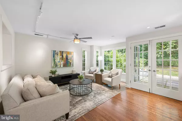 Washington, DC 20016,3915 47TH ST NW