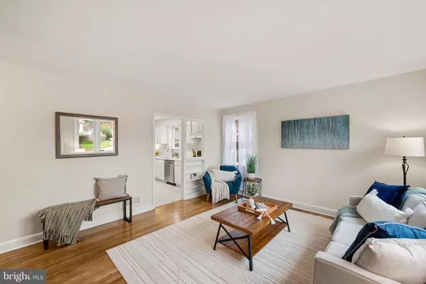 Clinton, MD 20735,7807 COLONIAL LN