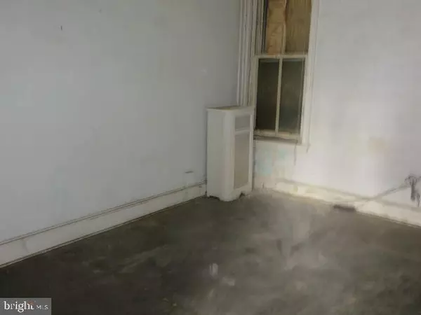 Philadelphia, PA 19151,6131 MASTER ST