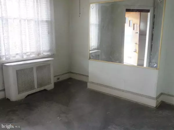 Philadelphia, PA 19151,6131 MASTER ST