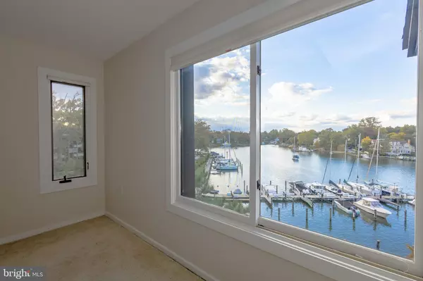 Annapolis, MD 21403,4 PRESIDENT POINT DR #A3