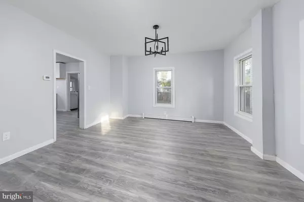 Paulsboro, NJ 08066,11 W WASHINGTON ST