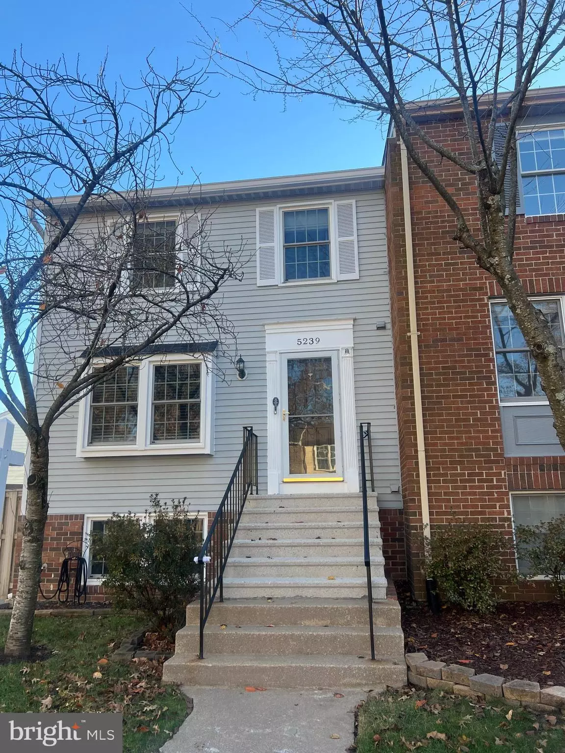 Alexandria, VA 22315,5239 SAINT GENEVIEVE PL
