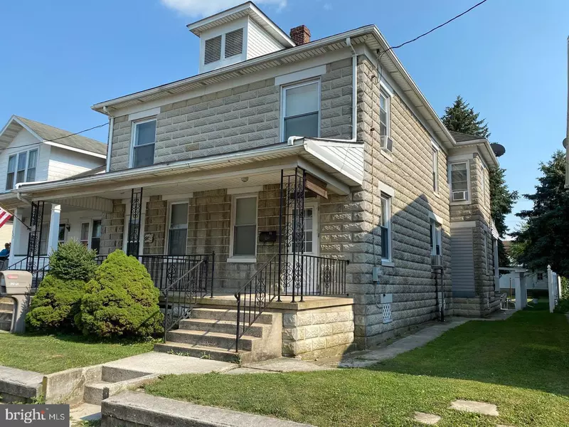 625-625 1/2 YORK ST, Hanover, PA 17331