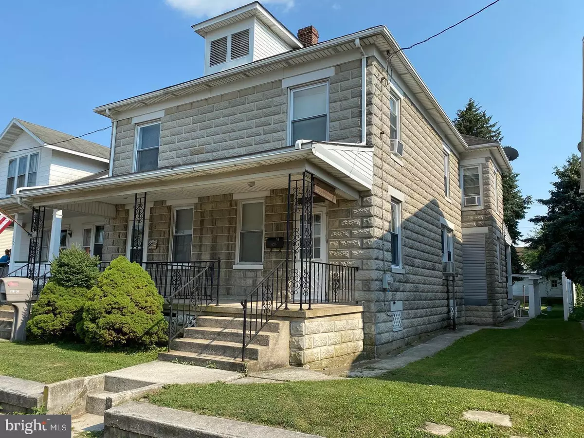 Hanover, PA 17331,625-625 1/2 YORK ST