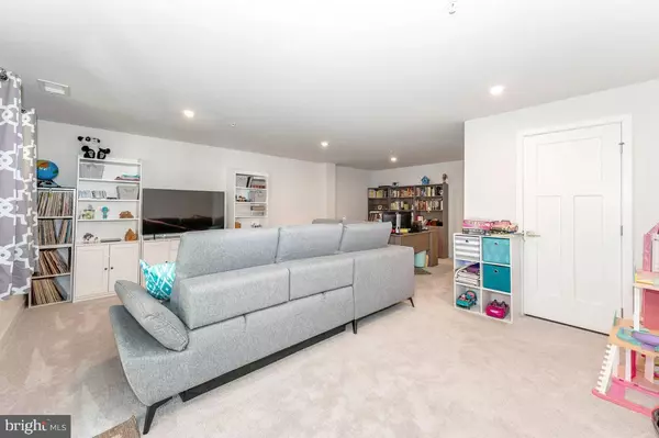 New Market, MD 21774,7147 BODKIN WAY