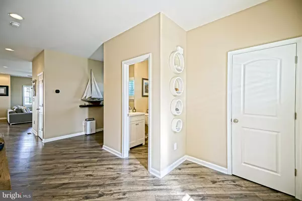 Rehoboth Beach, DE 19971,35428 MERCURY DR