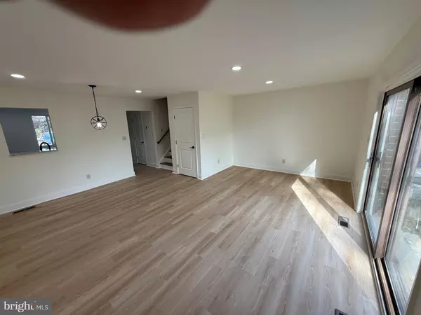 Washington, DC 20032,773 WHEELER HILL DR SE #773