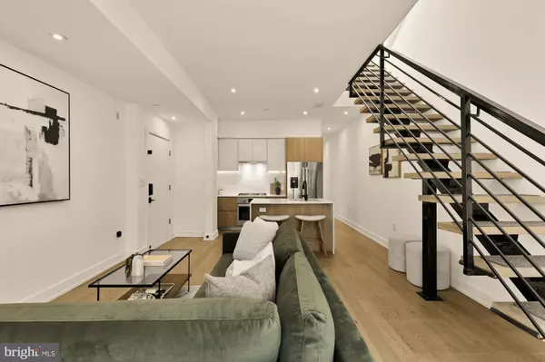 Washington, DC 20007,4017 DAVIS PL NW #8