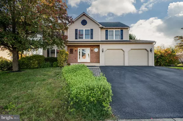 1215 FOX RD, Leesport, PA 19533