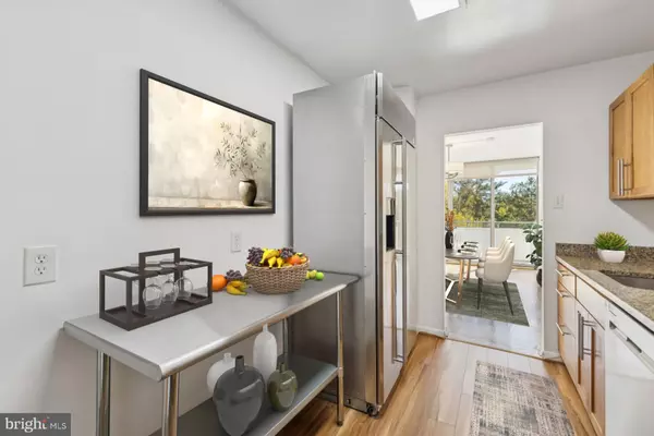 Bethesda, MD 20816,5101 RIVER RD #718