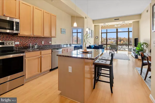 Arlington, VA 22206,2720 S ARLINGTON MILL DR #1107