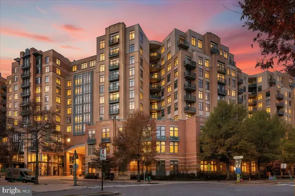 2720 S ARLINGTON MILL DR #1107, Arlington, VA 22206