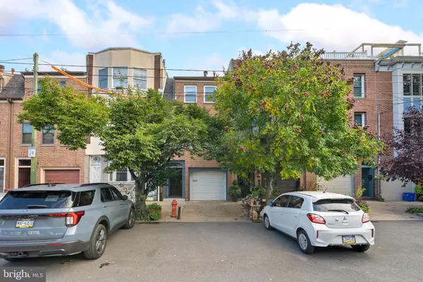 729 S 11TH ST, Philadelphia, PA 19147