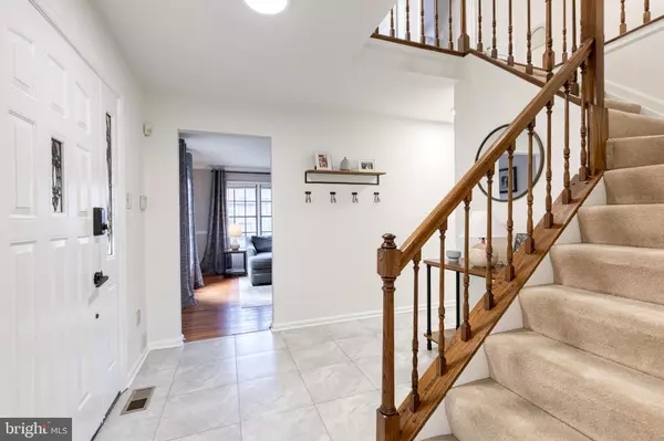 Lutherville Timonium, MD 21093,32 FARADAY DR