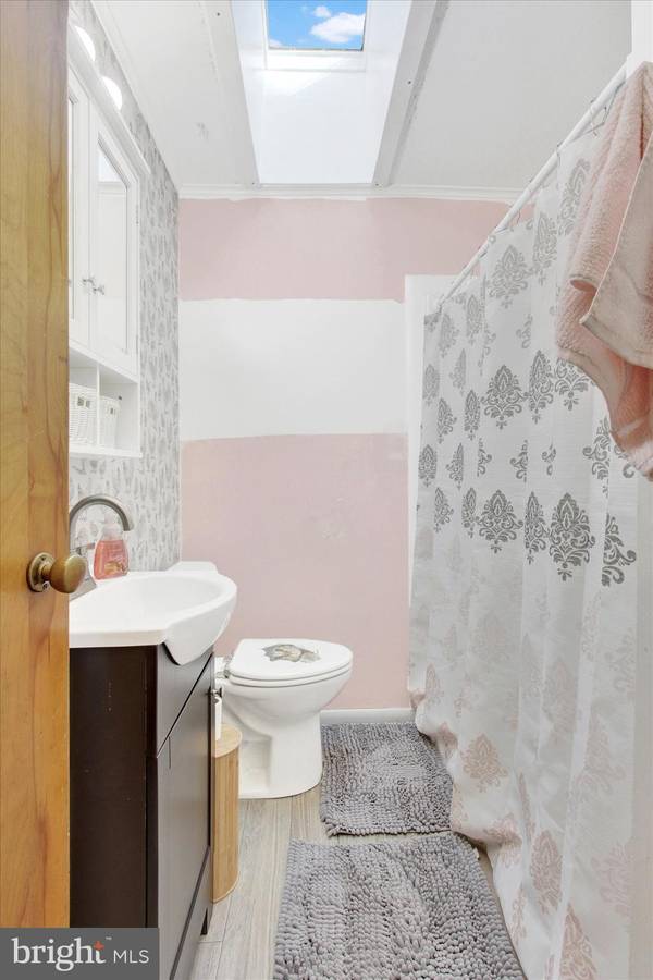 Glen Rock, PA 17327,6674 STELTZ RD