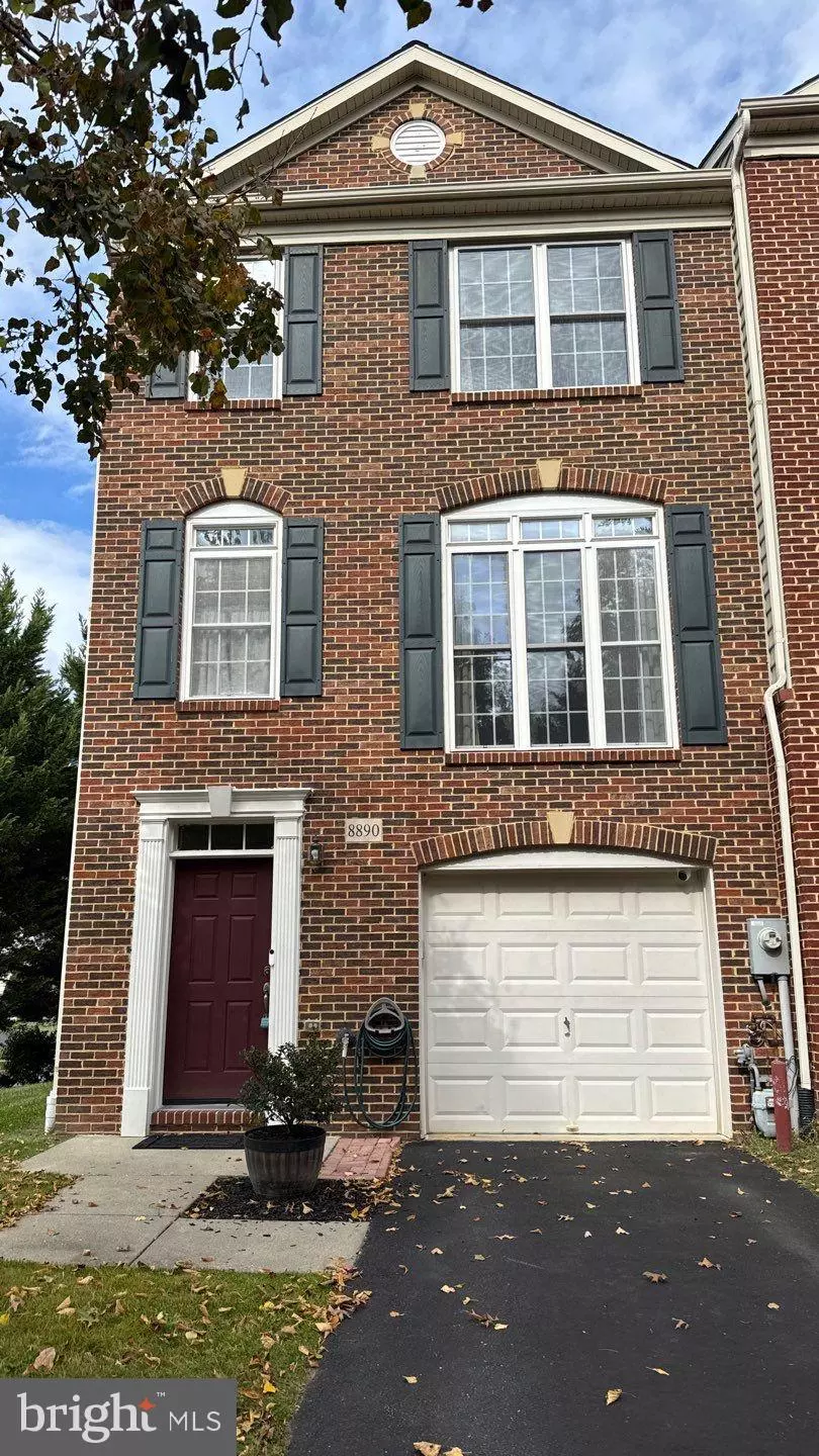 Ellicott City, MD 21043,8890 MONTJOY PL
