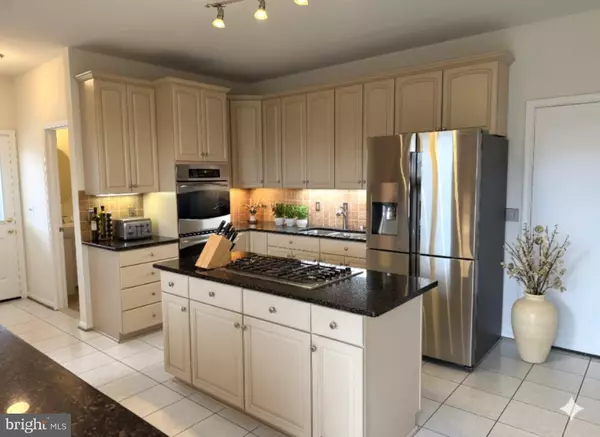 Gaithersburg, MD 20882,9012 GOSHEN VALLEY DR